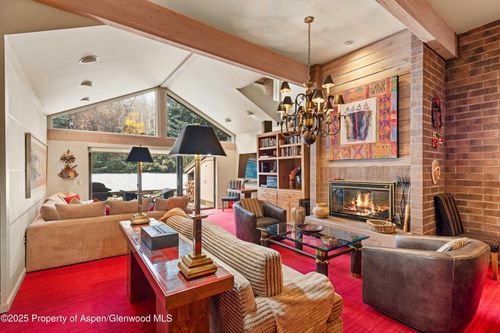 12-625 S West End St, Aspen, CO, 81611-2125 | Card Image
