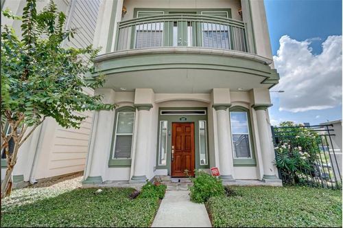1215 Wentworth St, Houston, TX, 77004-5636 | Card Image