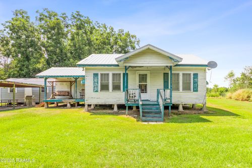8908 La Hwy 343, Abbeville, LA, 70510-4390 | Card Image