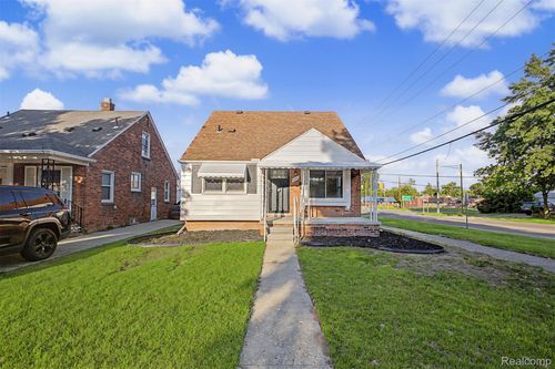 1100 Mayburn St, Dearborn, MI, 48128-1112 | Card Image