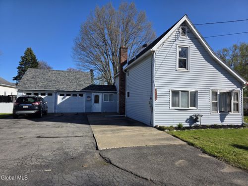 2109 Westside Ave, Rotterdam, NY, 12306-4518 | Card Image