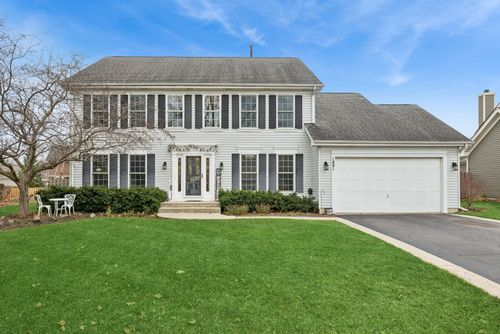 1801 Arbordale Ln, Algonquin, IL, 60102-3265 | Card Image