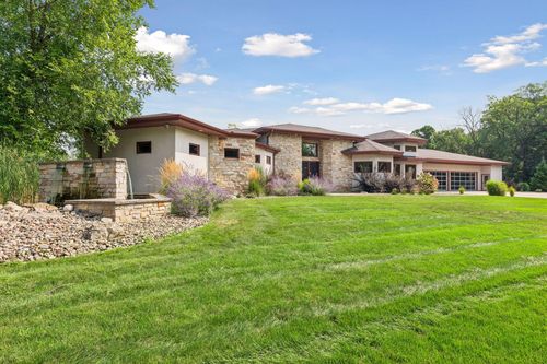 W10622 State Road 35, Prescott, WI, 54021-7710 | Card Image
