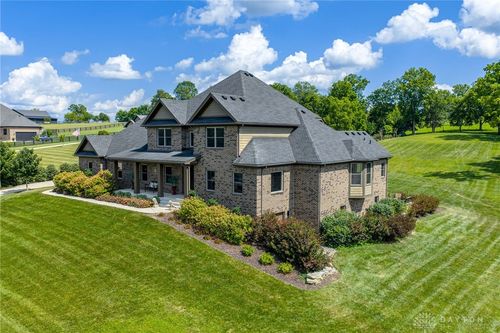 6363 Trillium Dr, Waynesville, OH, 45068-8302 | Card Image