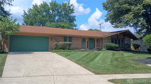 5284 Newell Cir, Dayton, OH, 45440-2807 | Card Image