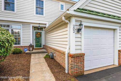 202 Thackeray Close, Moosic, PA, 18507-2200 | Card Image