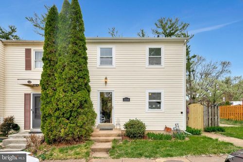 5514 Hollins Ln, BURKE, VA, 22015-1953 | Card Image