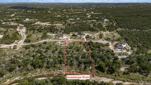 913 Blueridge Vw, Canyon Lake, TX, 78133-0051 | Card Image