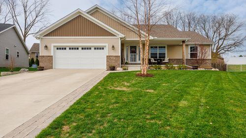 1001 Bach Dr, Bloomington, IL, 61704-8755 | Card Image