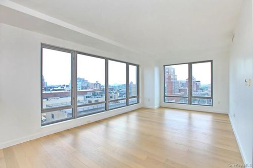 7g-138-35 39th Ave, Flushing, NY, 11354 | Card Image