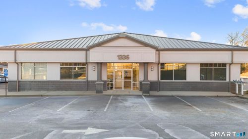 4-1336 E Main St, Meriden, CT, 06450-4865 | Card Image