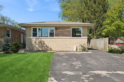 625 Hibbard Rd, Wilmette, IL, 60091-2042 | Card Image
