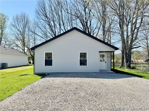 358 Oak Street, Austin, IN, 47102 | Card Image