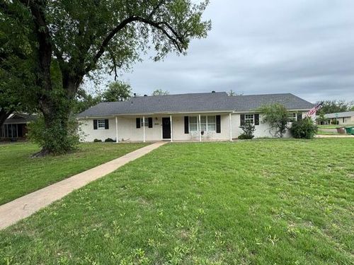 2602 A And M Cir, San Angelo, TX, 76904-5825 | Card Image