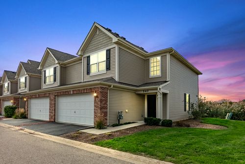540 Silverton Dr, Grayslake, IL, 60030-2773 | Card Image