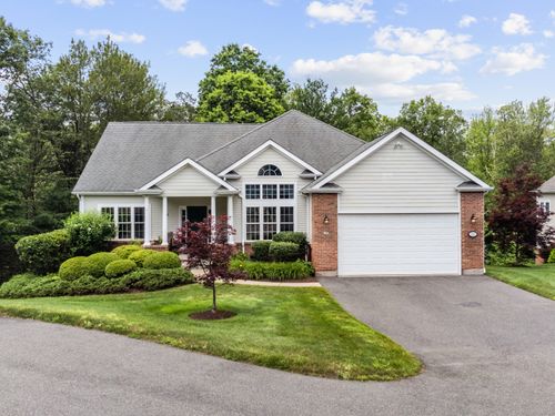 39-39 Emily Way, West Hartford, CT, 06107-3136 | Card Image