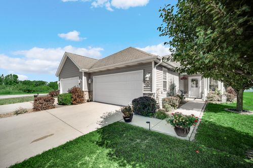1712 E 106th Ave, Crown Point, IN, 46307-7083 | Card Image
