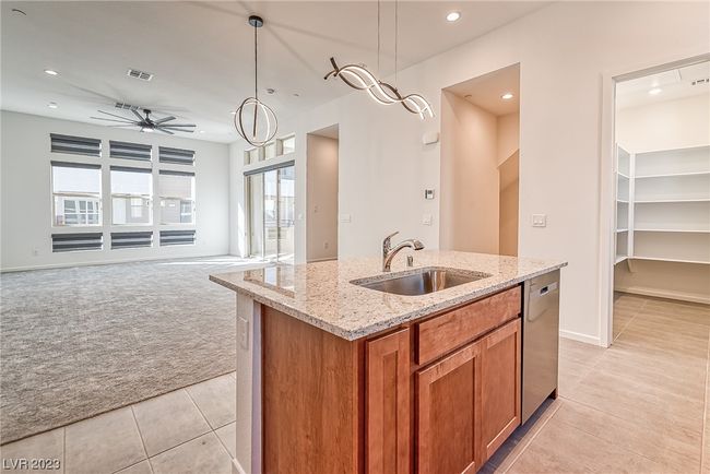 639 Grey Saker St, Townhouse with 4 bedrooms, 4 bathrooms and null parking in Las Vegas NV | Image 16