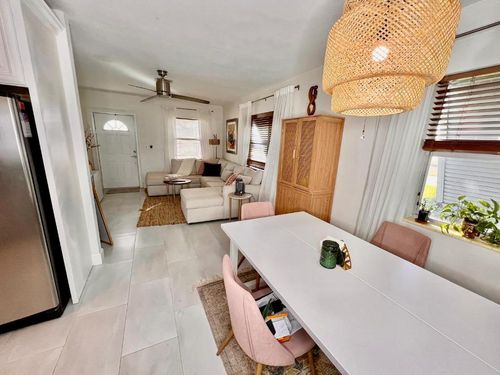 723 W Palm St, Lantana, FL, 33462-2720 | Card Image