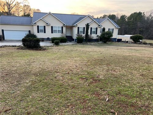 521 N Calhoun Shores Pkwy, Calhoun Falls, SC, 29628-1014 | Card Image