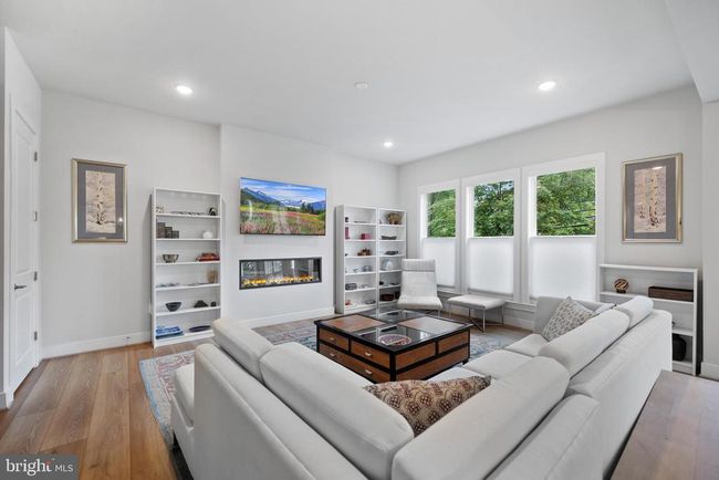 4635 Wood Glen Rd, House other with 5 bedrooms, 5 bathrooms and null parking in FAIRFAX VA | Image 7