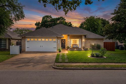 505 Eaglecreek Dr, Leander, TX, 78641-7913 | Card Image
