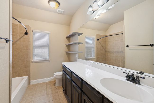 5105 Agave Way, House other with 3 bedrooms, 3 bathrooms and null parking in Fort Worth TX | Image 17