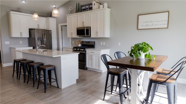 406 S Birch Ave, House other with 3 bedrooms, 2 bathrooms and null parking in Marshfield WI | Image 7