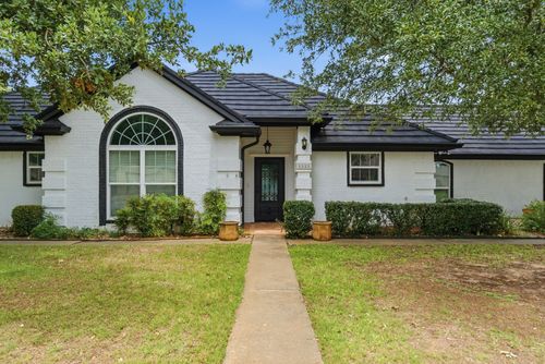 1111 Harbor Lakes Dr, Granbury, TX, 76048-2631 | Card Image