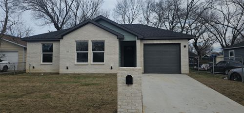 7952 Hull Ave, Dallas, TX, 75216-4137 | Card Image