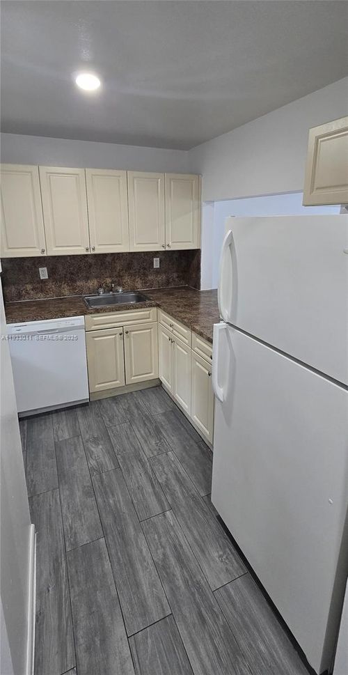 412-10820 Sw 200th Dr, Cutler Bay, FL, 33157-8496 | Card Image