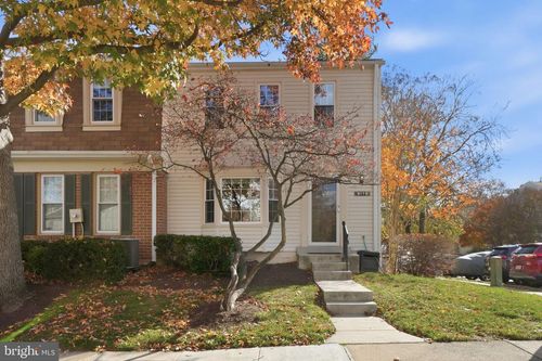 39b-9175 Broken Oak Pl, BURKE, VA, 22015-3564 | Card Image