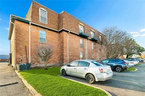 apt-616-3126 Edenborn Ave, Metairie, LA, 70002-4779 | Card Image