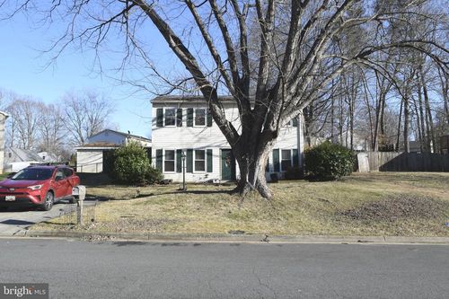 5327 Satterfield Dr, WOODBRIDGE, VA, 22193-3444 | Card Image