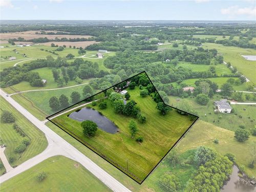 12101 State Route 33, Kearney, MO, 64060-8245 | Card Image