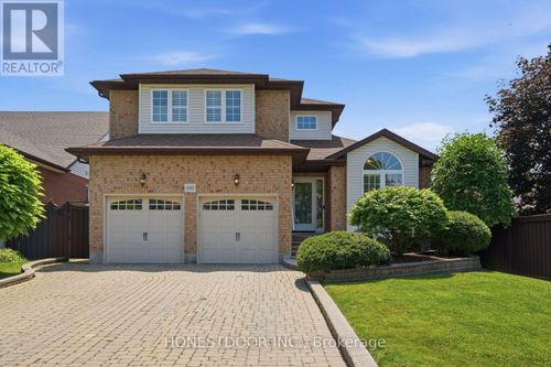 1010 Catskill Drive, Oshawa (Northglen), ON, L1J8N7 | Card Image