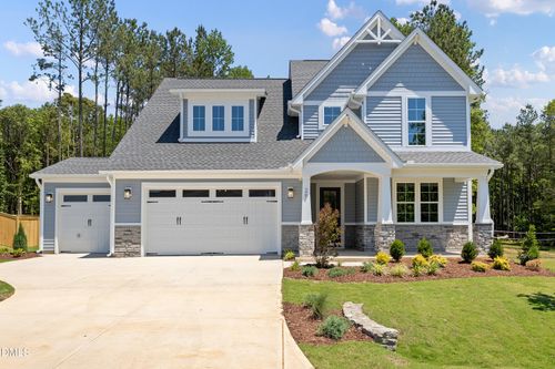15-25 E Victoria Ridge Dr, Selma, NC, 27576-5761 | Card Image