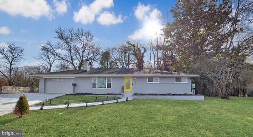 1001 Woods Pl, ALEXANDRIA, VA, 22302-3014 | Card Image