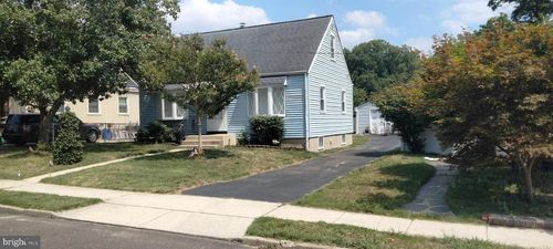 464 Center Ave, RUNNEMEDE, NJ, 08078-1536 | Card Image