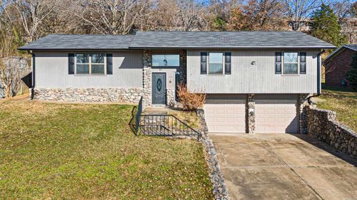13 Eugenia St, Morrilton, AR, 72110-4313 | Card Image