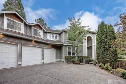 414 10th Street S, Kirkland, WA, 98033 | Card Image
