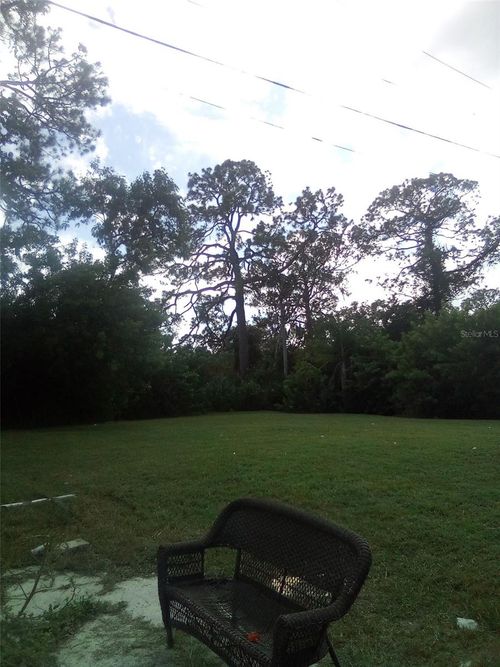 6502 Eleanor Dr, PORT RICHEY, FL, 34668-1319 | Card Image