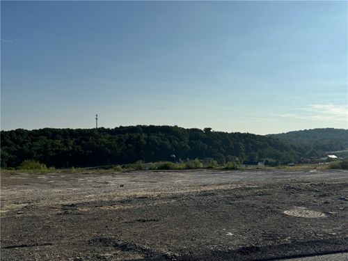 lot-11-b-1582 Lois Ln, Latrobe, PA, 15650 | Card Image