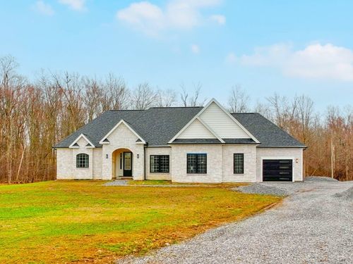 5-105 Yoruk Forest Ln, Rush, NY, 14543-9630 | Card Image