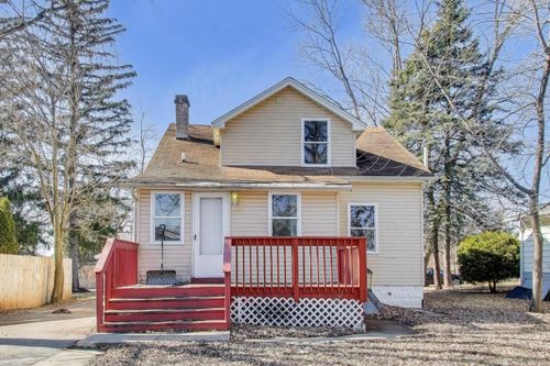33553 N Idlewild Dr, Grayslake, IL, 60030-1844 | Card Image
