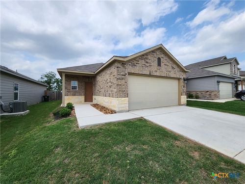 621 Jennifer Cv, New Braunfels, TX, 78130-0346 | Card Image