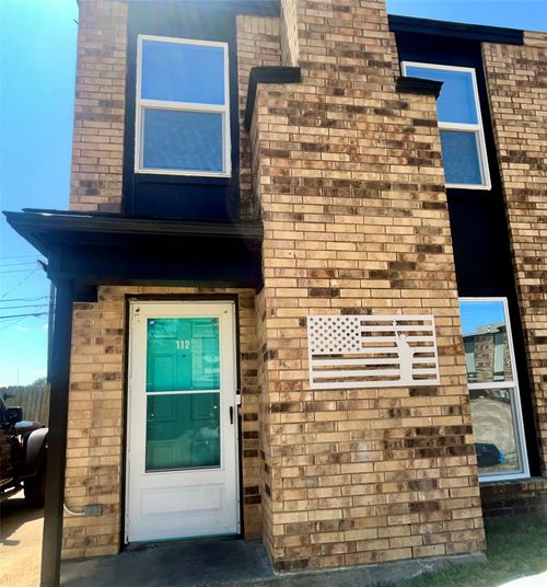 112 Brookside Dr, Duncanville, TX, 75137-3248 | Card Image