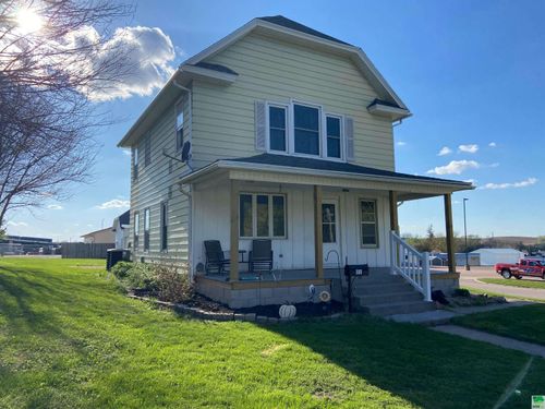 111 N 5th St, Mapleton, IA, 51034-1217 | Card Image