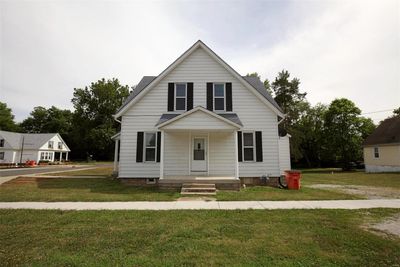 231 N 5th Street, House other with 4 bedrooms, 2 bathrooms and 4 parking in Vandalia IL | Image 2