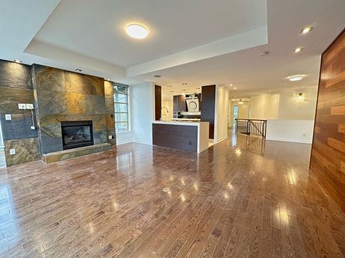 8561 Seascape Lane, West Vancouver, BC, V7W3J7 | Card Image
